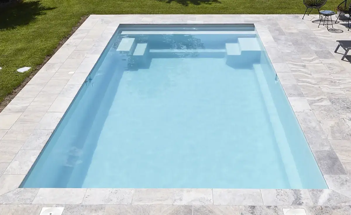 Die Form Macht Den Pool